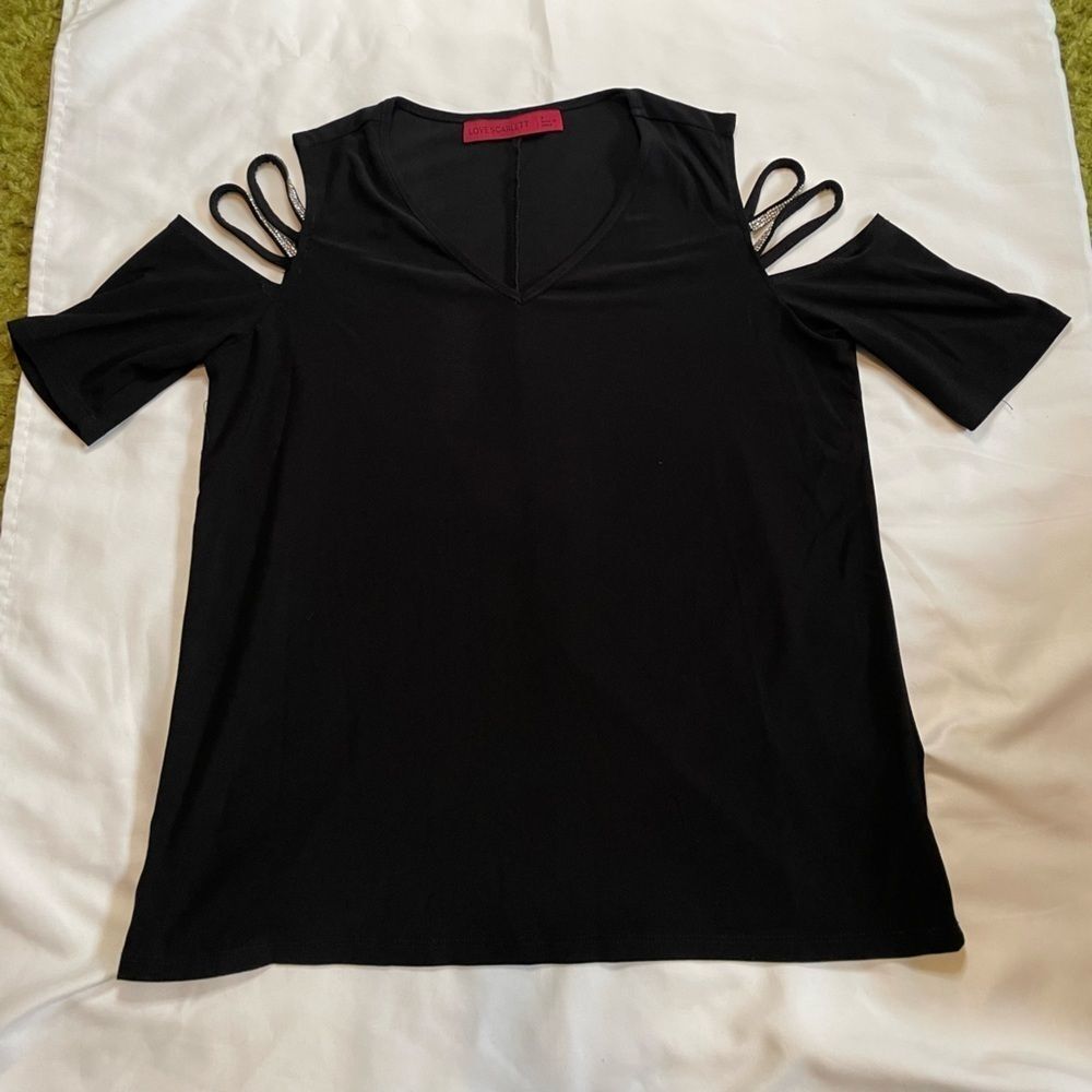 Love Scarlett size small open shoulder black blouse